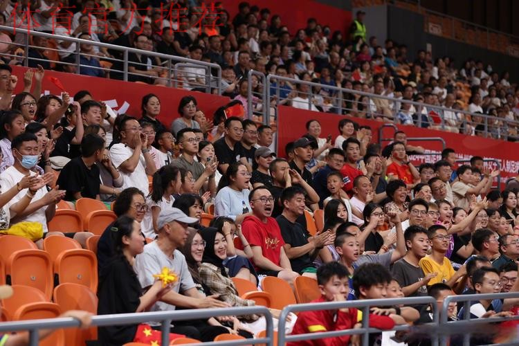 黄河之滨、群芳竞逐 女子五人制足球国际邀请赛在金城兰州开赛 黄河之滨、群芳竞逐 女子五人制足球国际邀请赛在金城兰州开赛